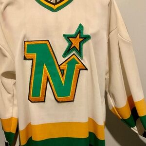 CCM  BRAND  MINESSOTA NORTH STARS HOCKEY JERSEY  1990   VINTAGE SIZE 48in chest